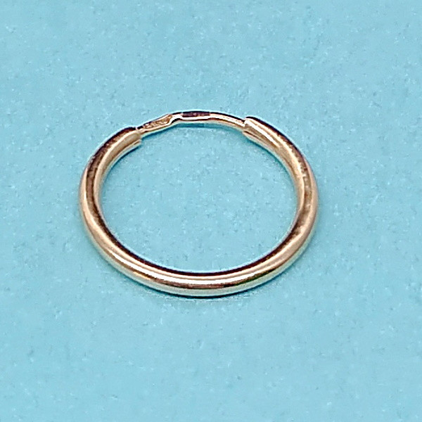 Золотая серьга - кольцо, диаметр 15 мм - ASKIDA.RU
